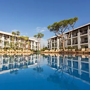Pine Cliffs Gardens Albufeira